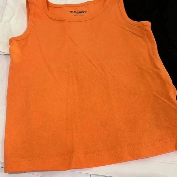 Old Navy tank tops - Picture 2 of 6